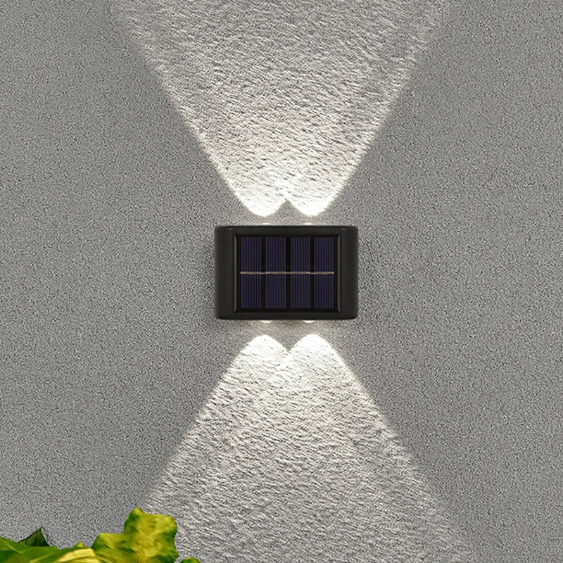 SolarFlare | Zonne-energie Buitenmuurlamp1
